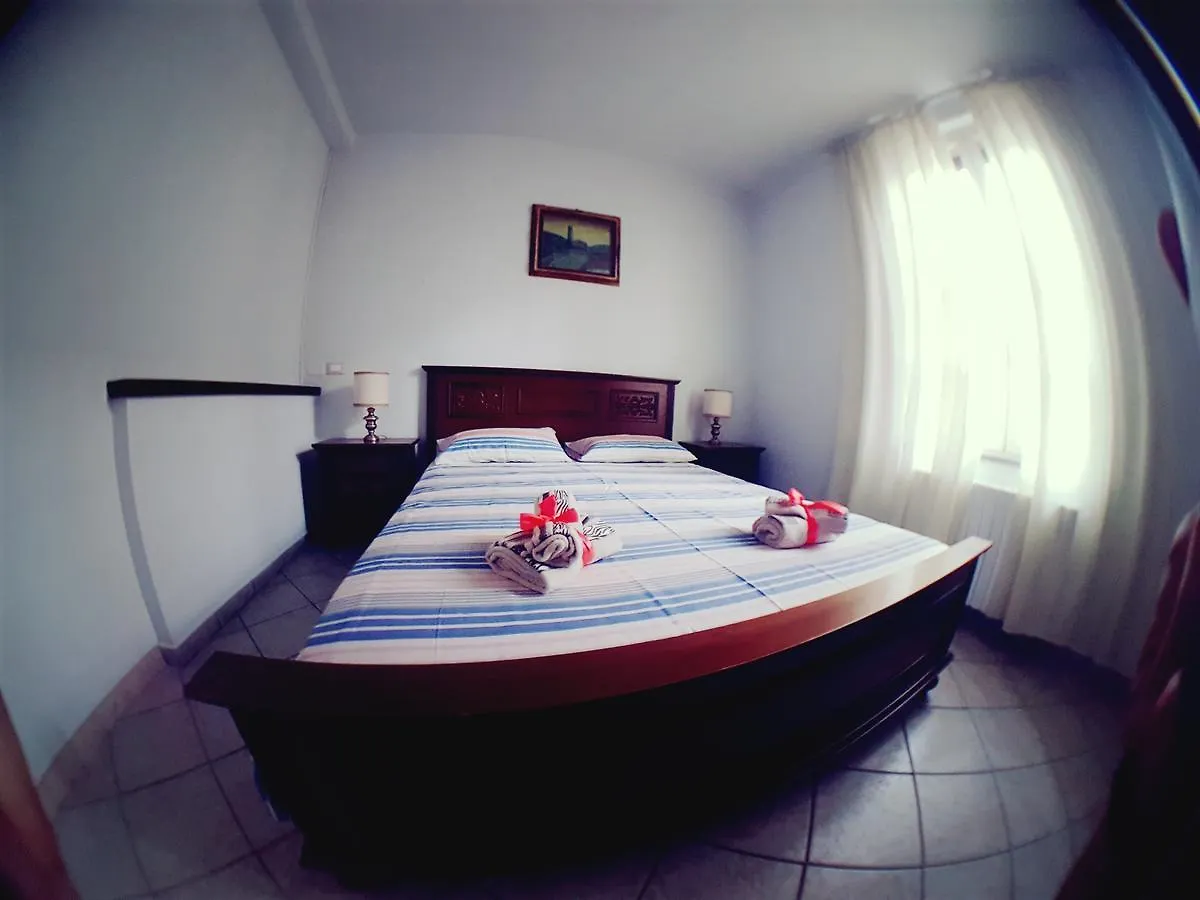 Guest house Villa Evillia Lucca